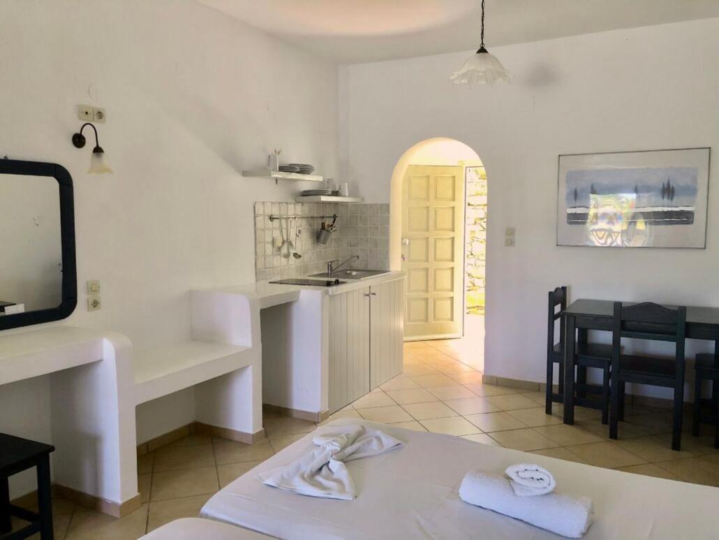 Agios Pavlos Studios Aegiali Extérieur photo